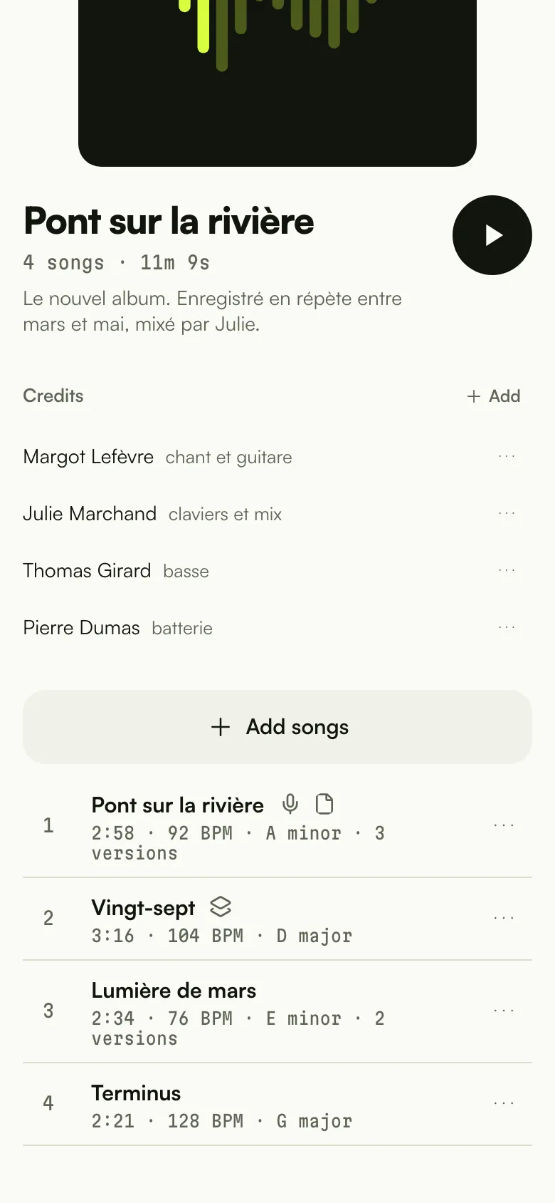 Un projet sur le téléphone : la liste des morceaux, chacun avec ses versions
